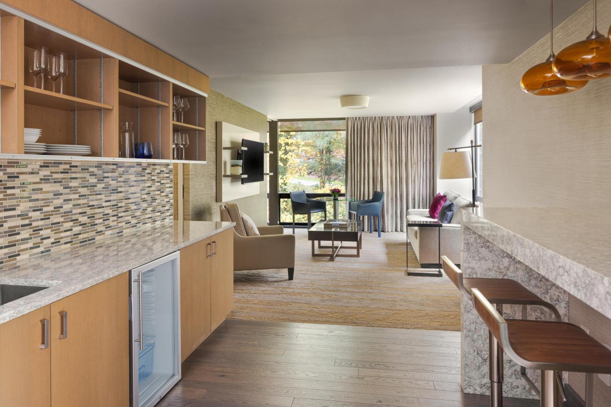 Jb Duke Hotel Дърам Екстериор снимка