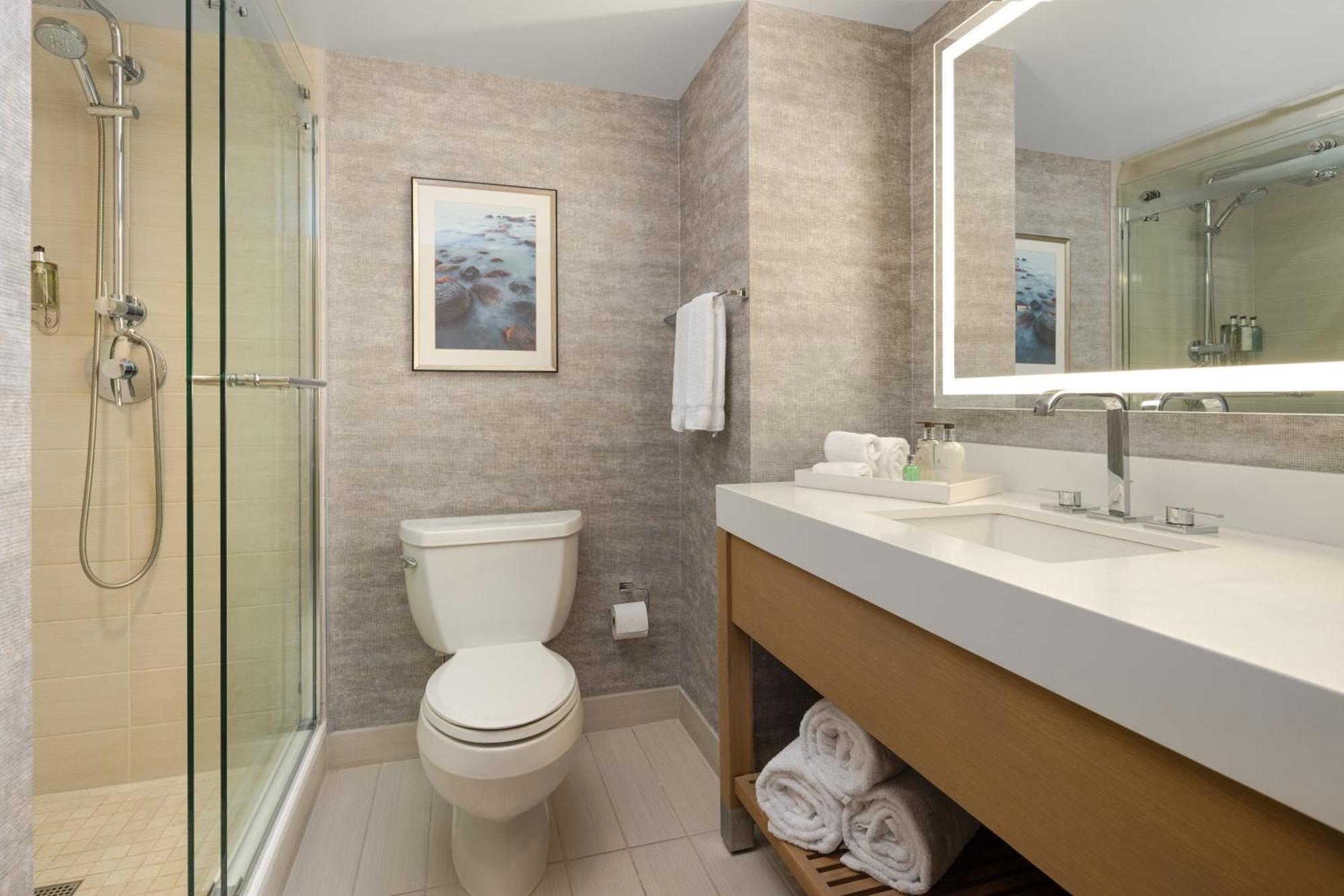 Jb Duke Hotel Дърам Екстериор снимка