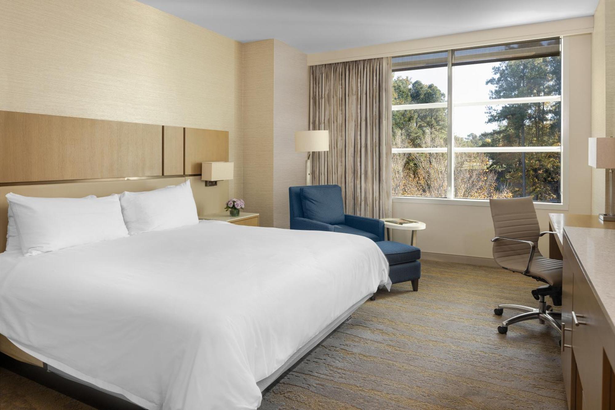 Jb Duke Hotel Дърам Екстериор снимка