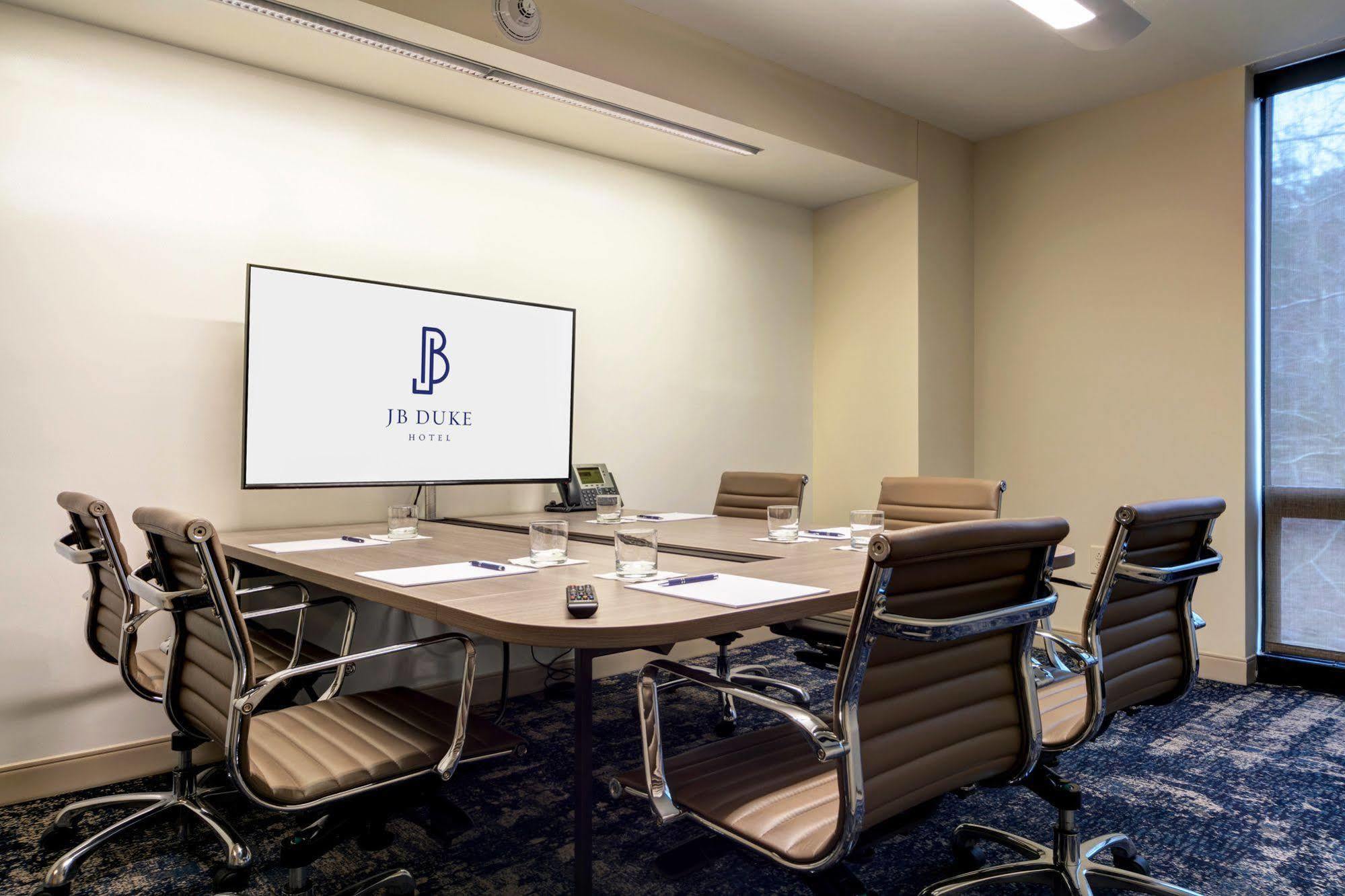 Jb Duke Hotel Дърам Екстериор снимка